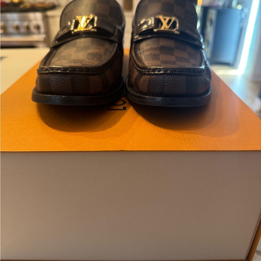 Men's Louis Vuitton Loafers - Picture 3 of 10